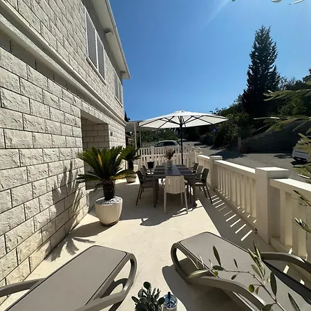 Διαμέρισμα Ellara With A Fantastic View